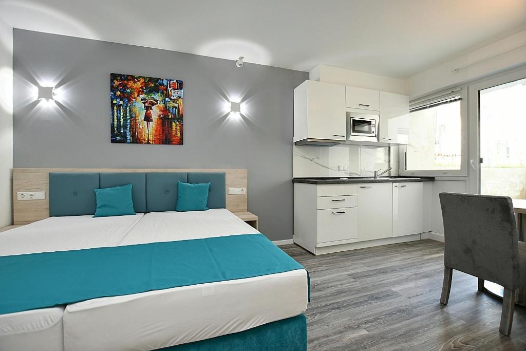 City-Hotel Zuffenhausen - Apartments สตุตการ์ต ภายนอก รูปภาพ